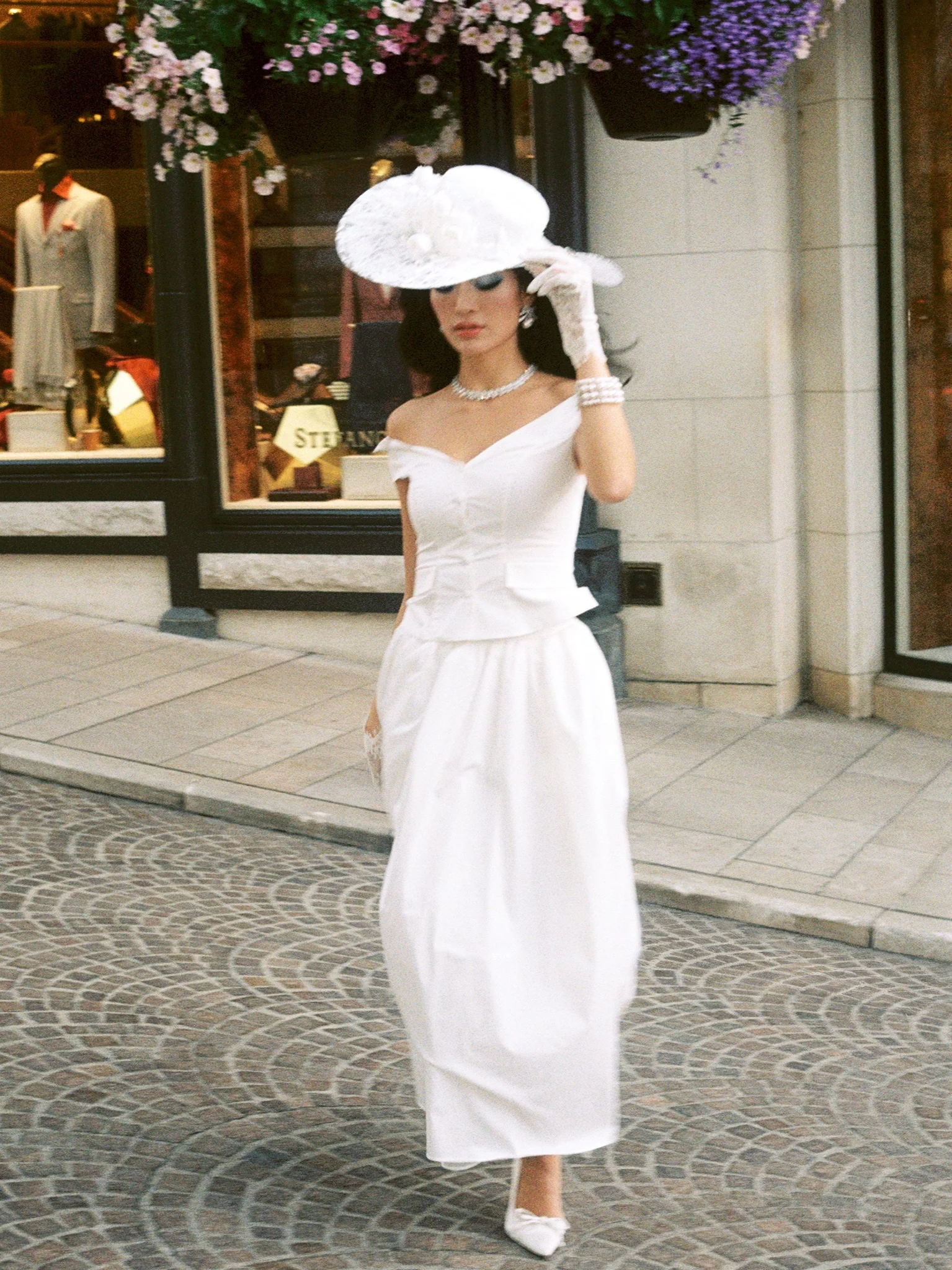 Claudine Off-Shoulder White Cropped Top - Image 4