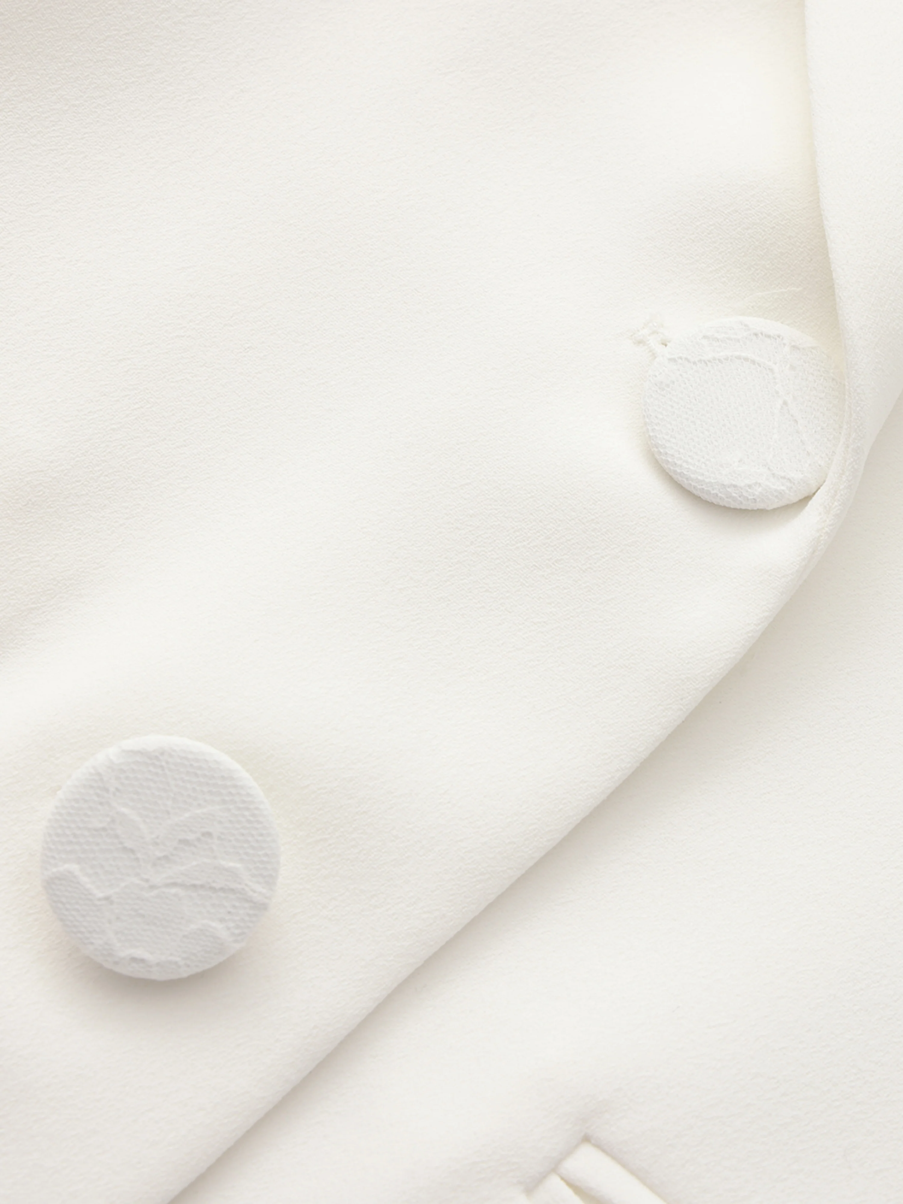 Margot Peak-Lapel White Blazer - Image 10