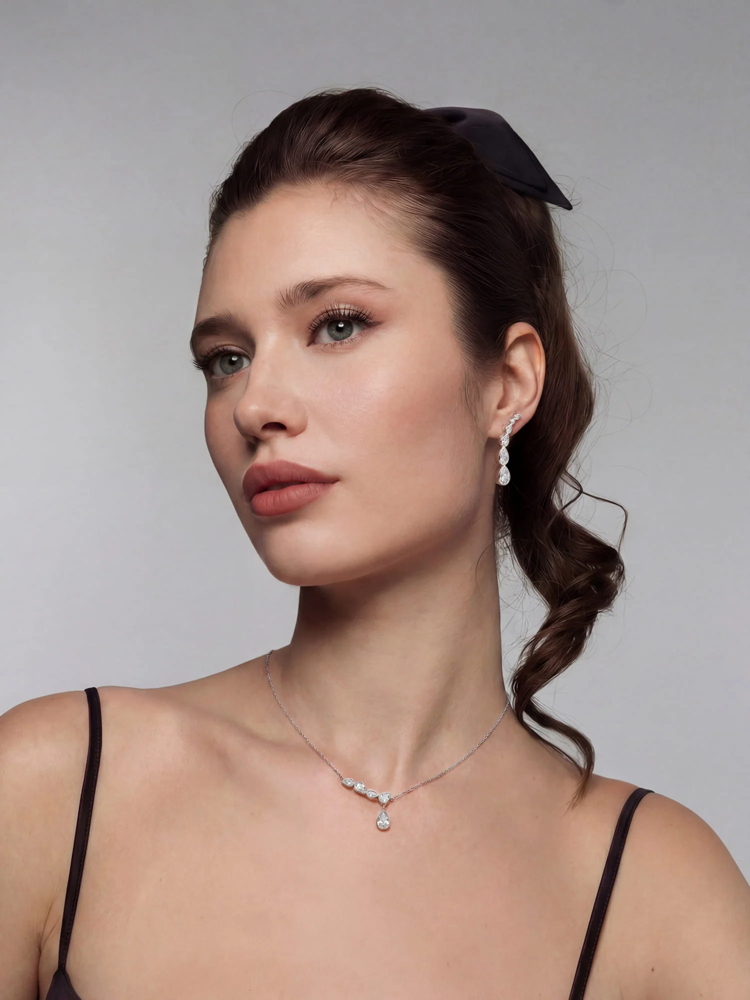 Mirabelle Teardrop Necklace - Image 4
